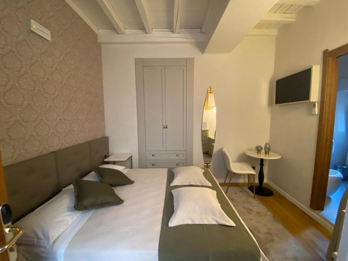 Condotti Rooms Roma Dış mekan fotoğraf