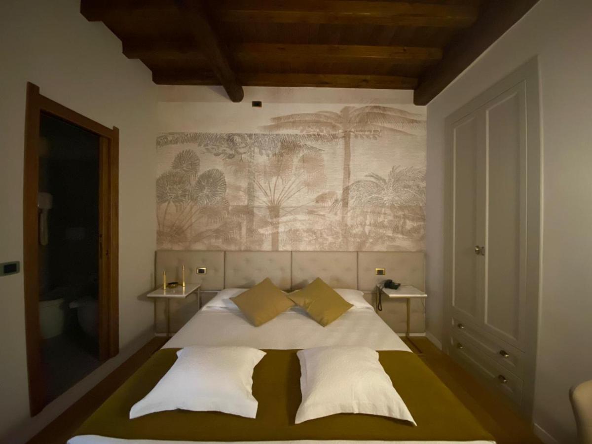 Condotti Rooms Roma Dış mekan fotoğraf